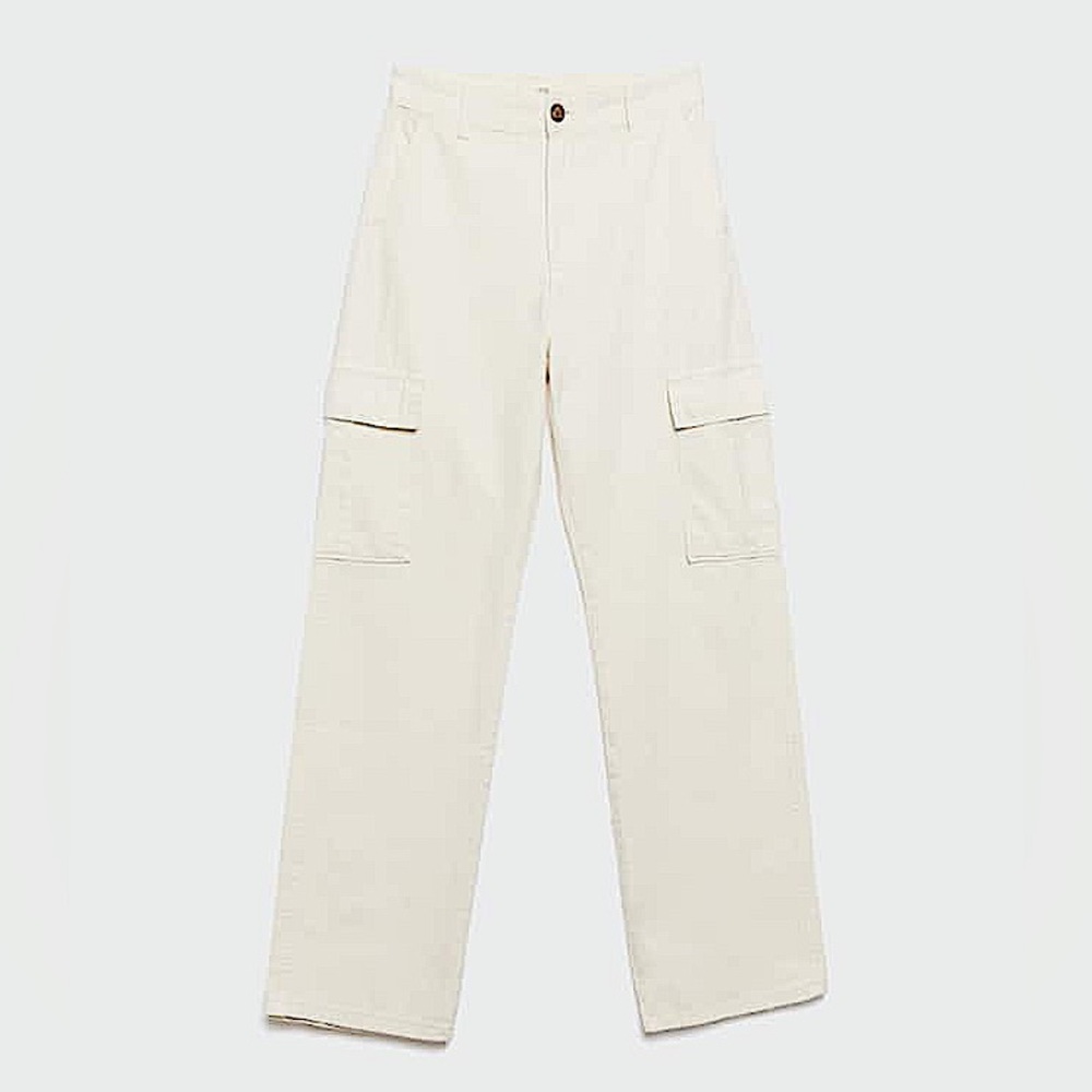 Beige/Biscotti Straight-Leg Pants with Side Pockets – Casual Chic Essential